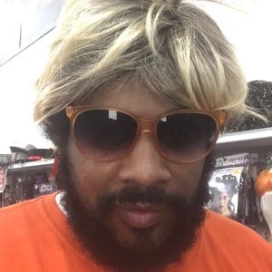 Meet your Posher, Brad